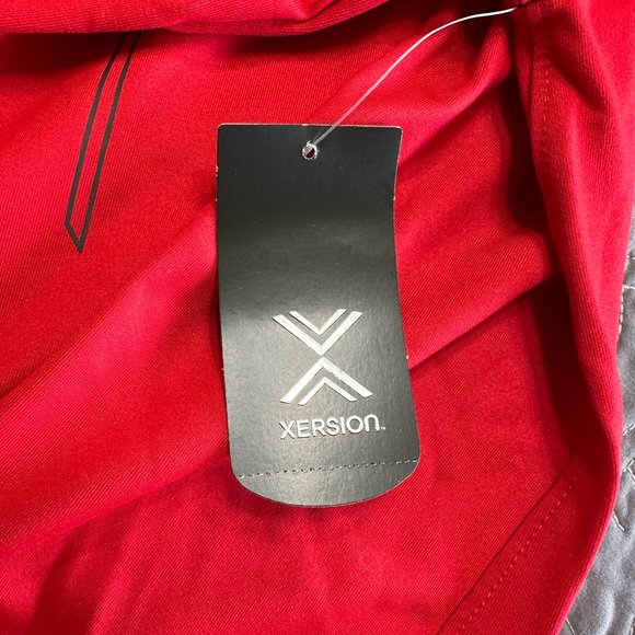Xersion Boys Cabaret Red Quick-Dri Pop Over Hoodie NWT Size XL 18-20 - Picture 3 of 8